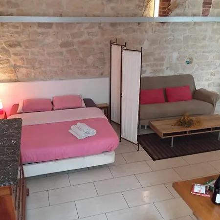 Apartmán Sur Cour A Deux Pas Du Canal Saint-martin Paříž